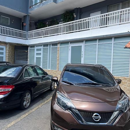 Posada Centric Studio Isla Verde San Juan Eksteriør billede